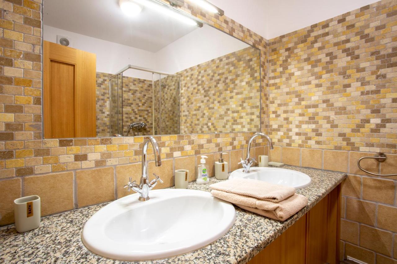 Cozy & Luxurious Getaway - 3 Decks Oceanview & Pool - Sao Jose Apartment Lagos Exterior photo