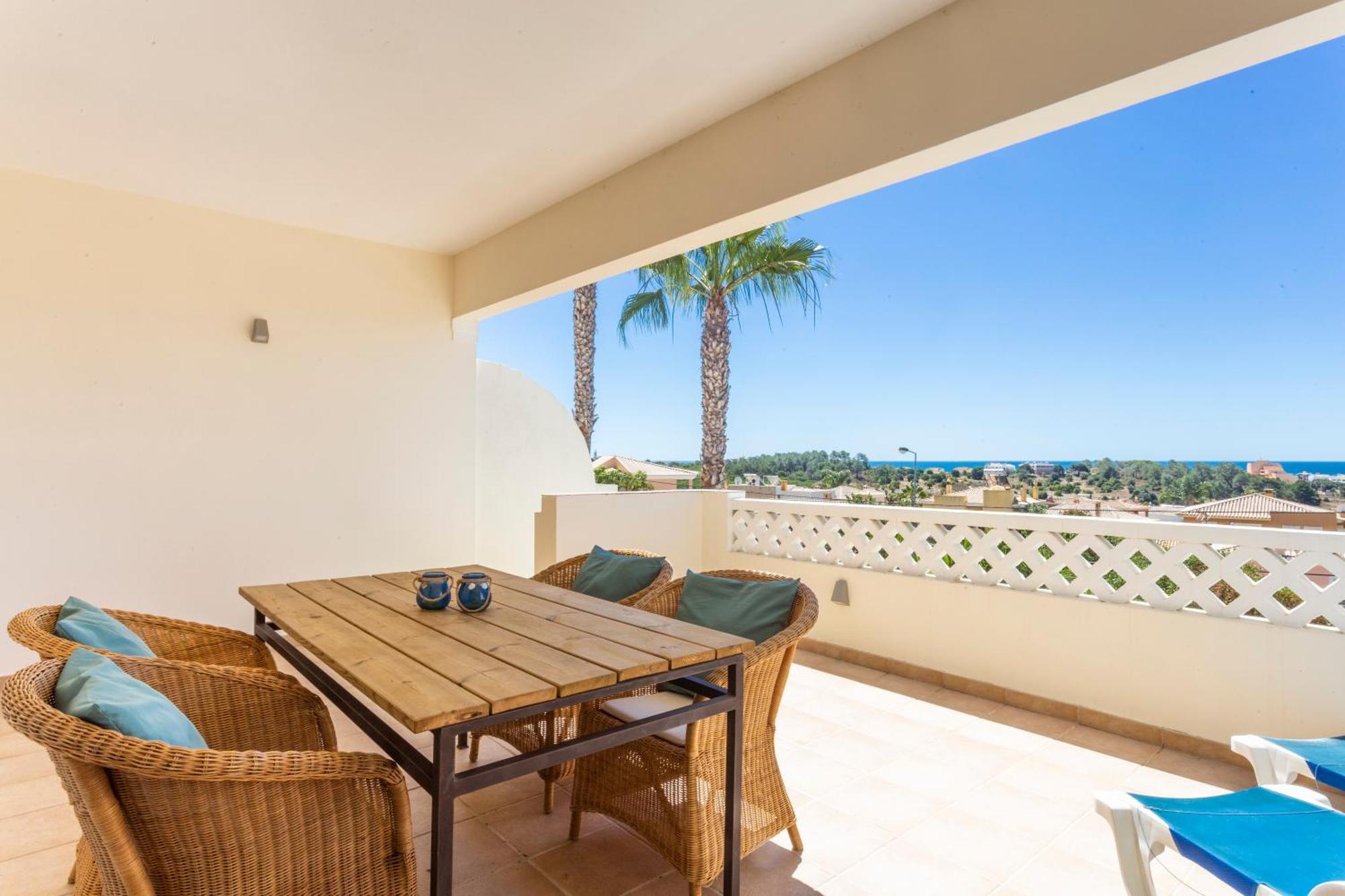 Cozy & Luxurious Getaway - 3 Decks Oceanview & Pool - Sao Jose Apartment Lagos Exterior photo